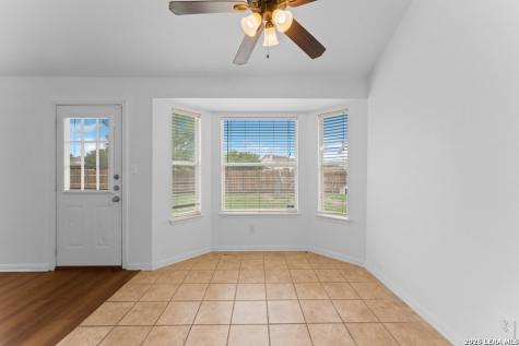 8403 Pigeonberry Drive Converse TX 78109
