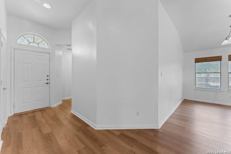8403 Pigeonberry Drive Converse TX 78109