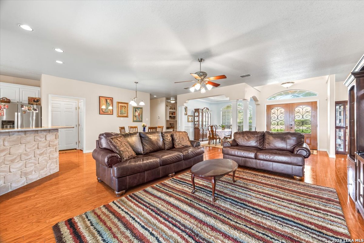 8306 Quail Covey Lane San Antonio TX 78263