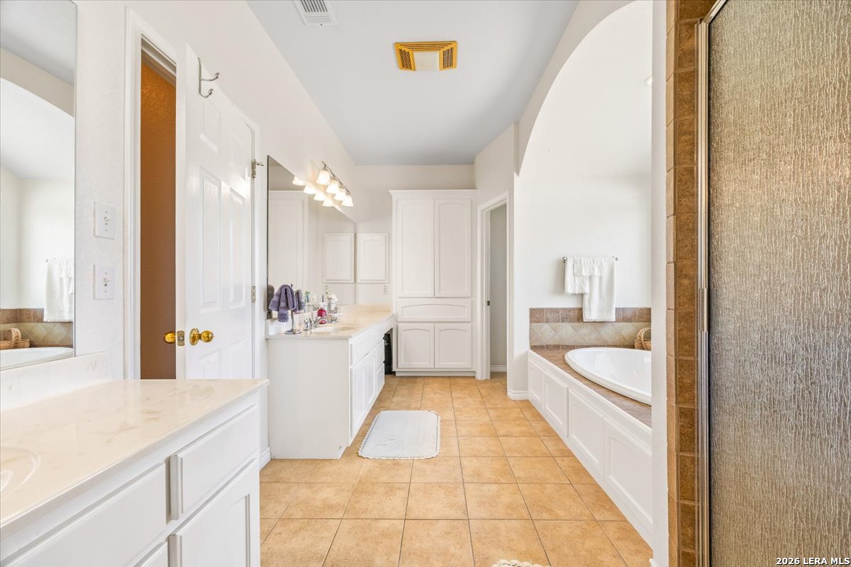 8306 Quail Covey Lane San Antonio TX 78263