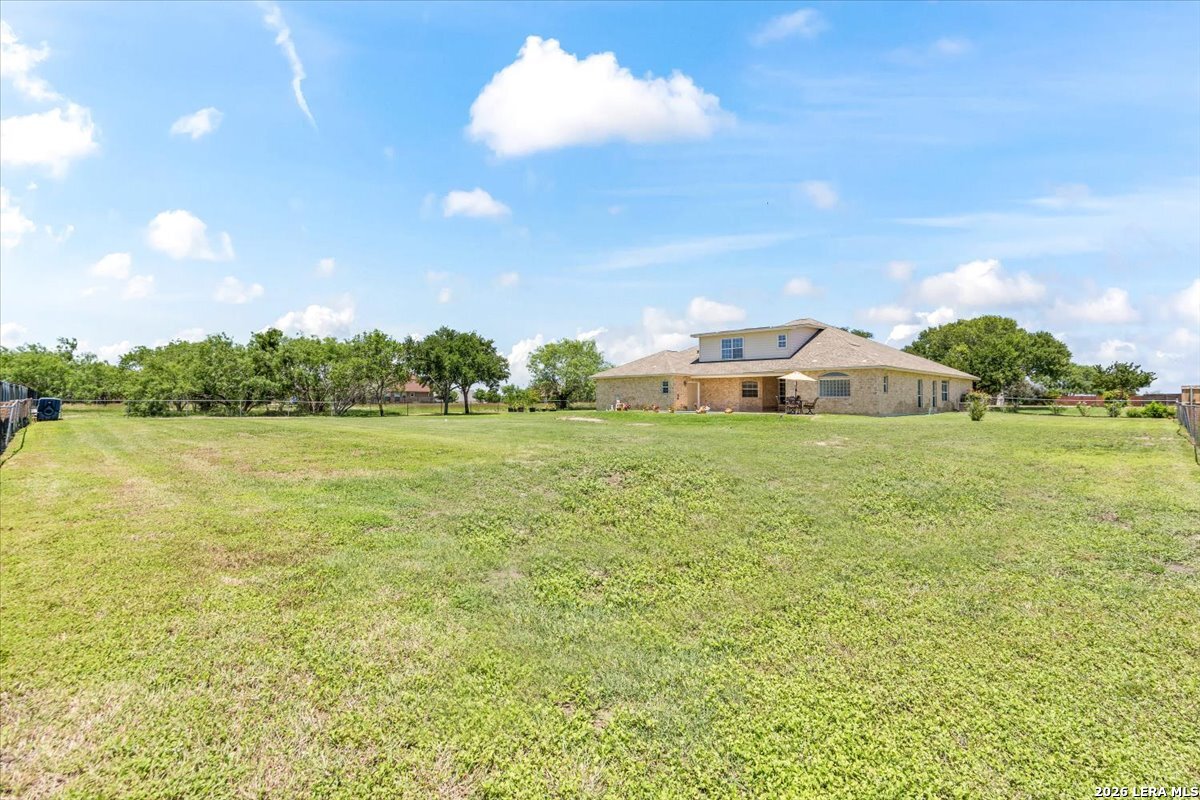 8306 Quail Covey Lane San Antonio TX 78263