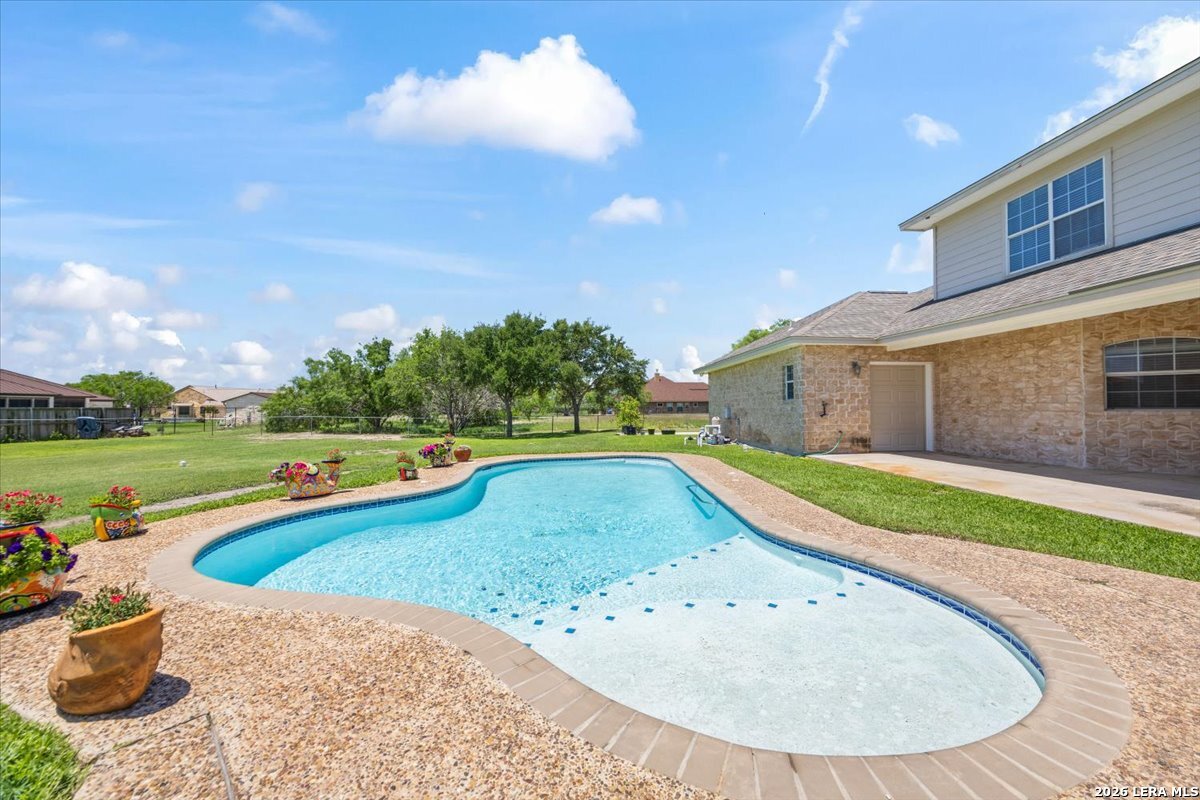 8306 Quail Covey Lane San Antonio TX 78263