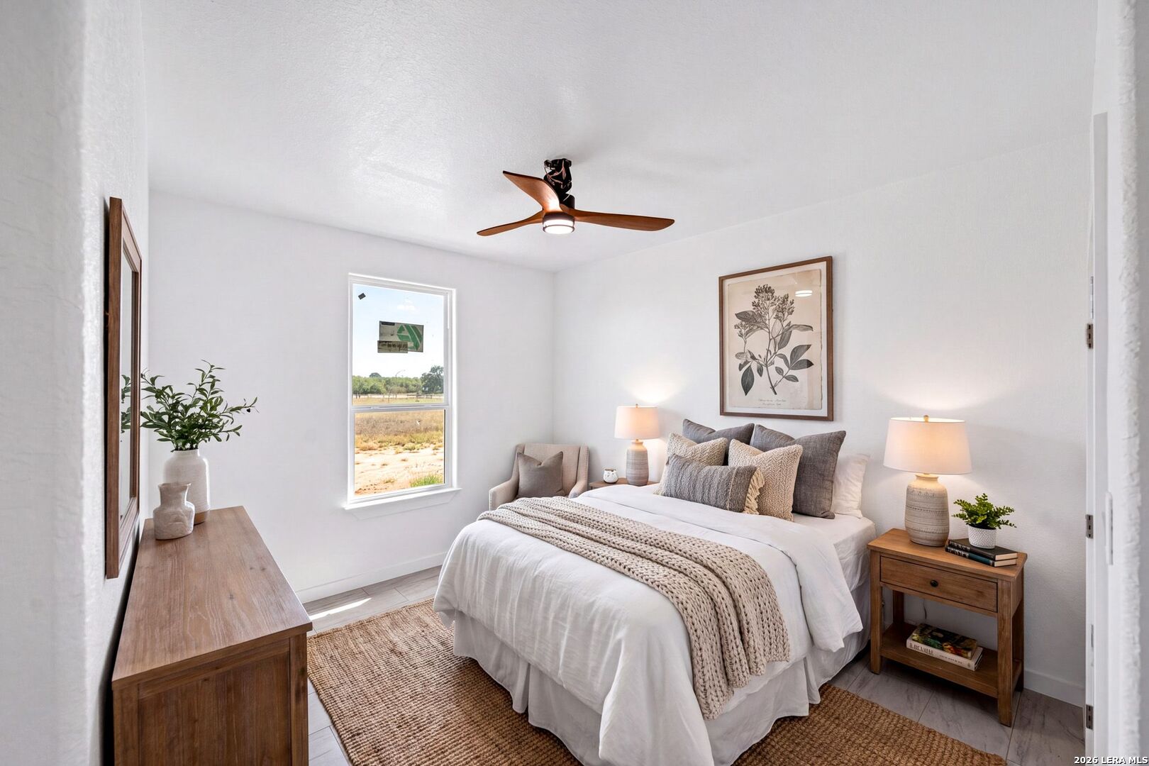 815 E Fm 462 Moore TX 78057