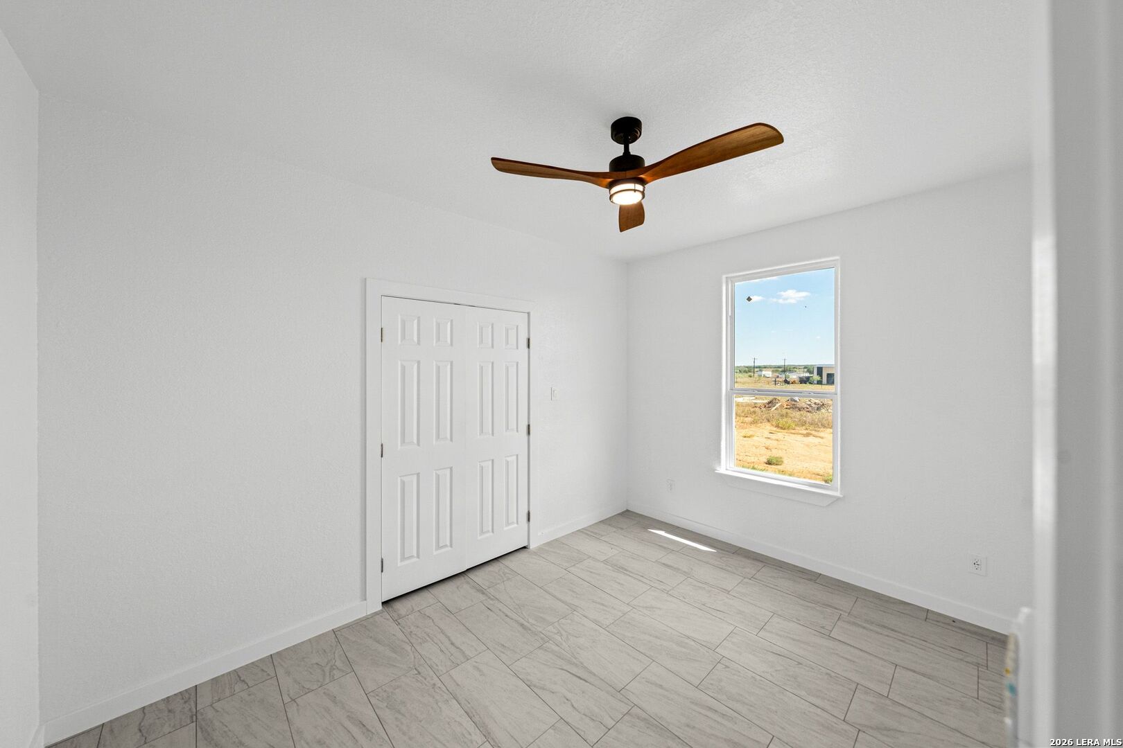 815 E Fm 462 Moore TX 78057