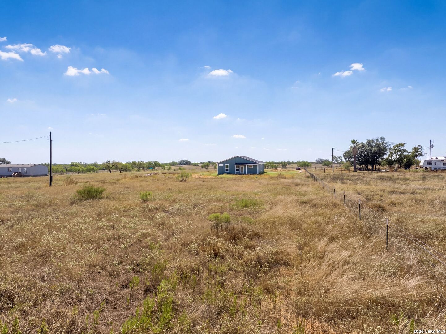 815 E Fm 462 Moore TX 78057