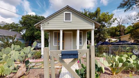 135 Dora Street San Antonio TX 78212