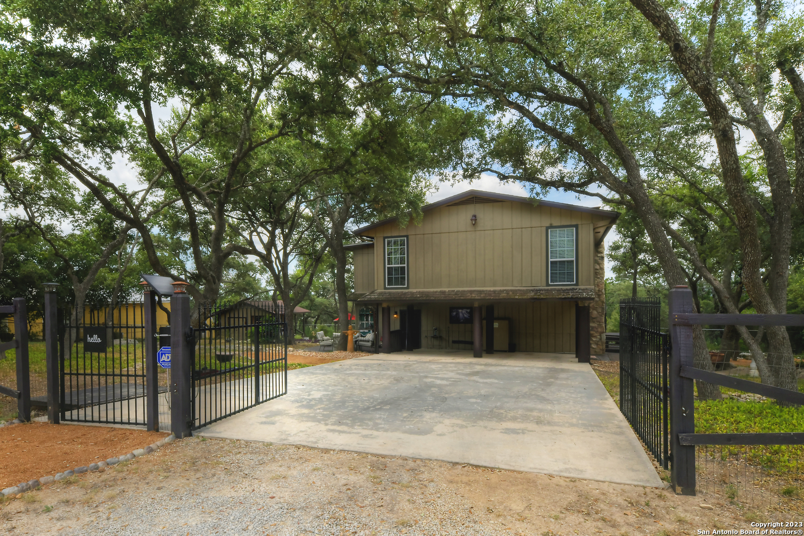 242 Lake Forest Canyon Lake TX 78133