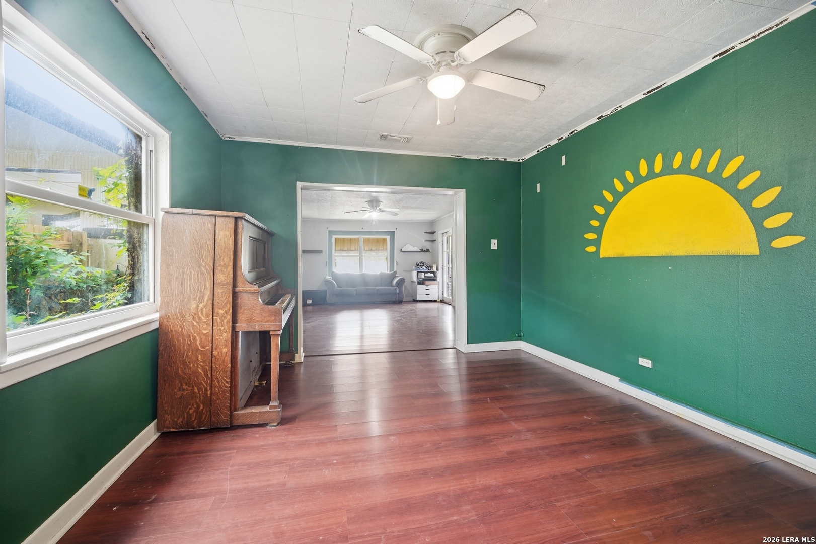 1938 W Kings Highway San Antonio TX 78201