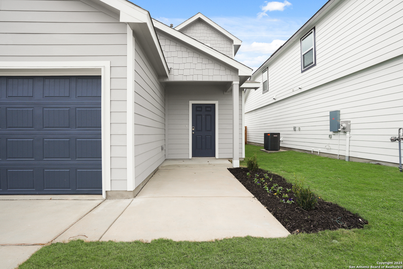 2047 Olivia Drive New Braunfels TX 78130