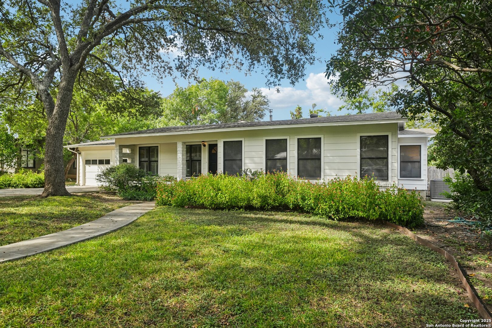 419 Woodcrest Drive San Antonio TX 78209