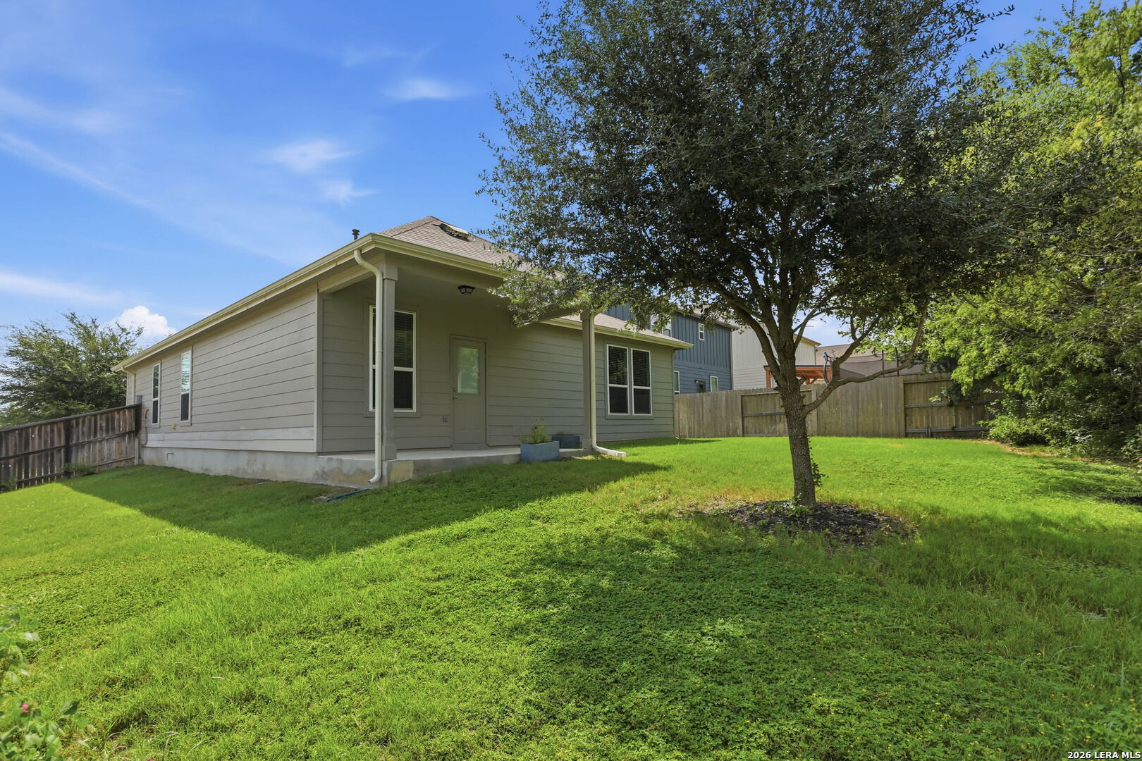 6045 Grayson Cliff Schertz TX 78108