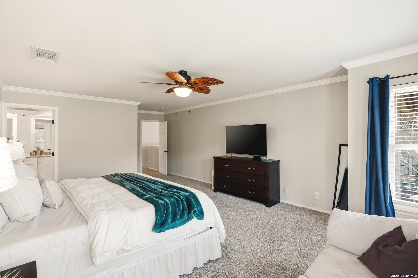 13314 Galicia Universal City TX 78148