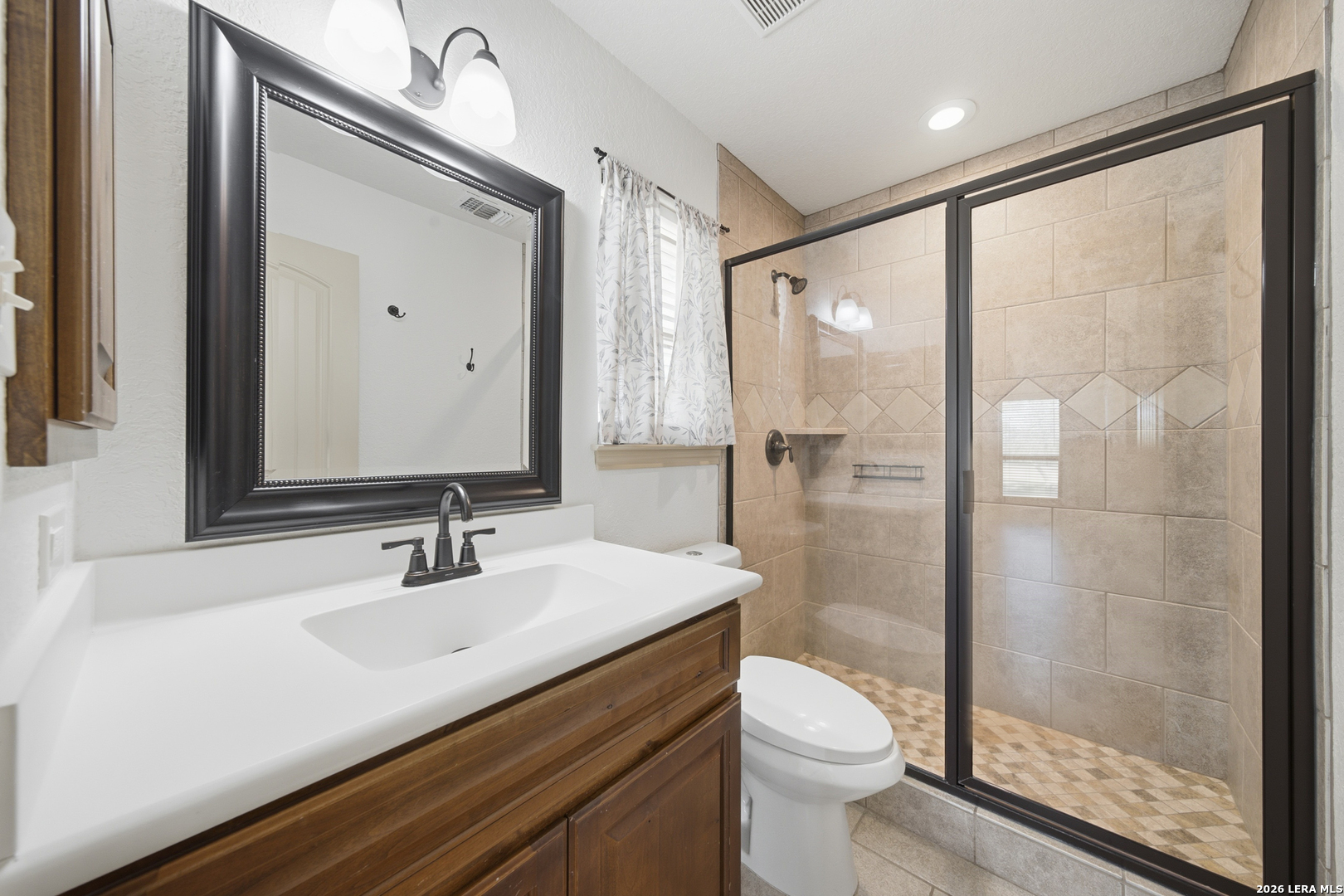 237 Great Oaks Boulevard La Vernia TX 78121