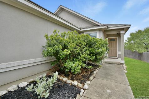 8335 Cenizo Pass San Antonio TX 78252