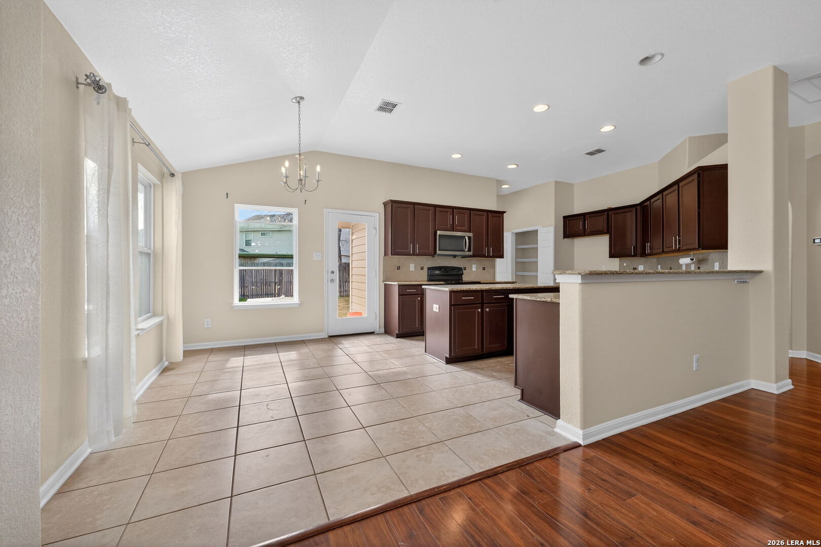 5310 Gemsbuck Chase San Antonio TX 78251
