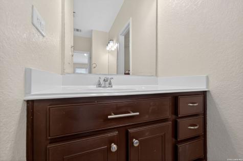 5310 Gemsbuck Chase San Antonio TX 78251