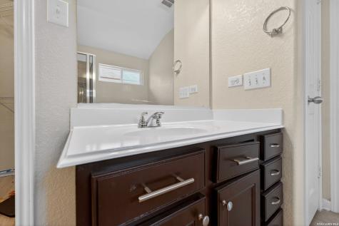 5310 Gemsbuck Chase San Antonio TX 78251