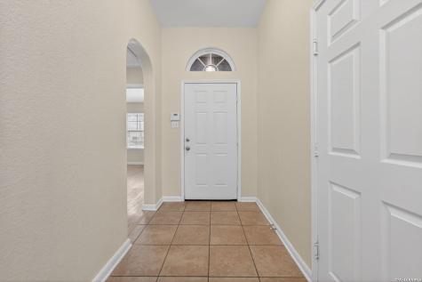 5310 Gemsbuck Chase San Antonio TX 78251