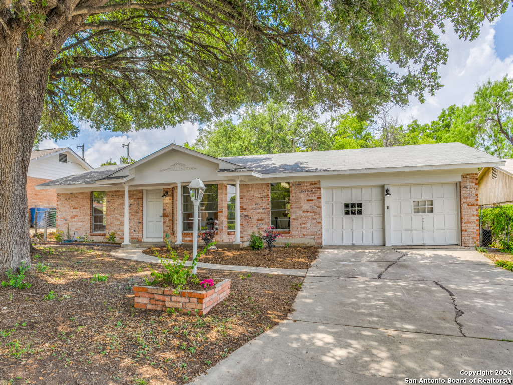 2532 Hiawatha San Antonio TX 78210