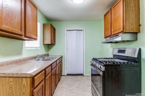 302 Guanajuato San Antonio TX 78237