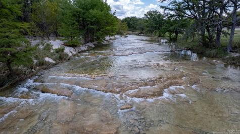 216 Skipping Stone Concan TX 78838