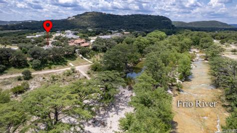216 Skipping Stone Concan TX 78838