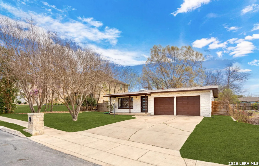1626 W Terra Alta Drive San Antonio TX 78209