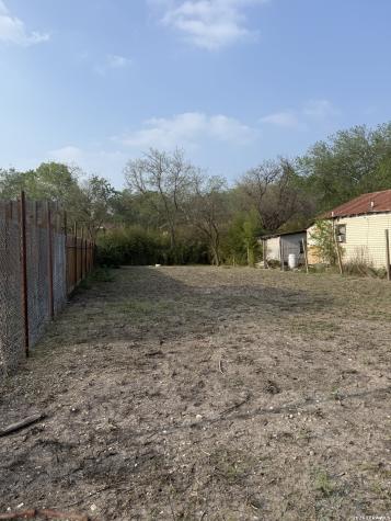 3107 Saunders Avenue San Antonio TX 78207