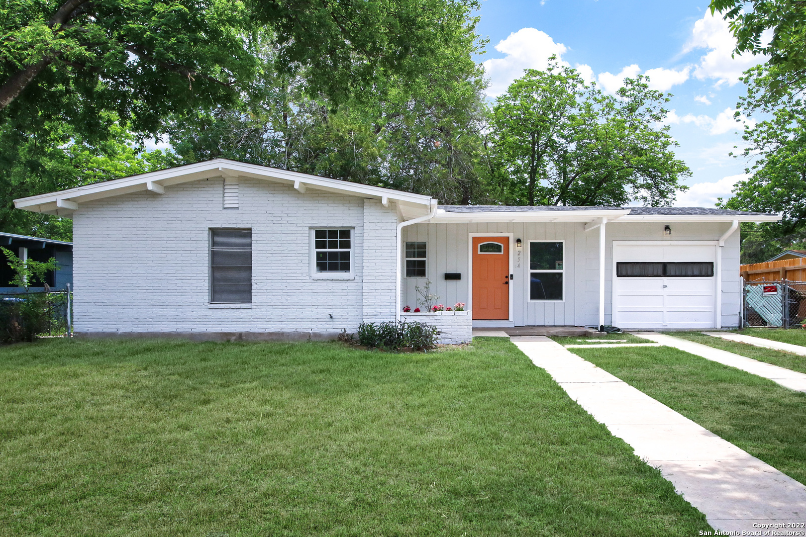 254 Schmeltzer Lane San Antonio TX 78213