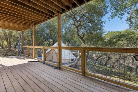515 Valley Ridge Canyon Lake TX 78133
