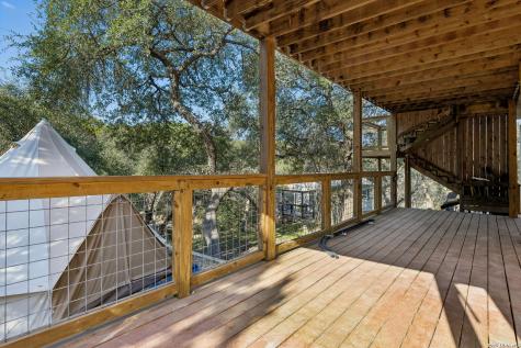 515 Valley Ridge Canyon Lake TX 78133