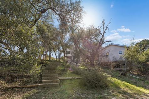 515 Valley Ridge Canyon Lake TX 78133