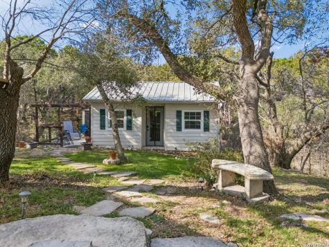 515 Valley Ridge Canyon Lake TX 78133