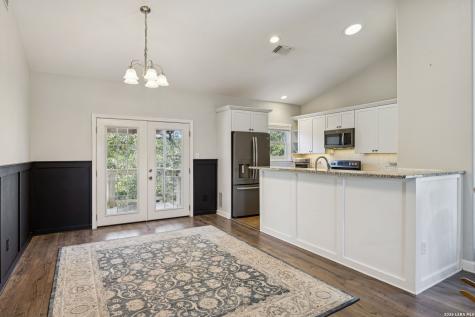 515 Valley Ridge Canyon Lake TX 78133