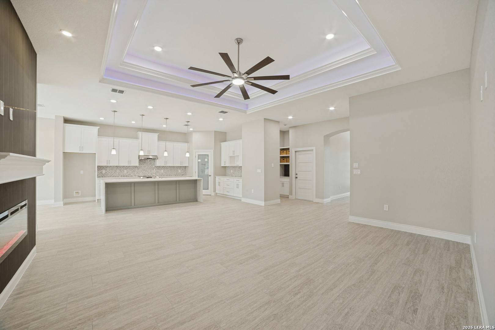 220 County Road 6864 Natalia TX 78059