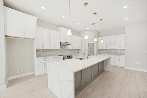 220 County Road 6864 Natalia TX 78059