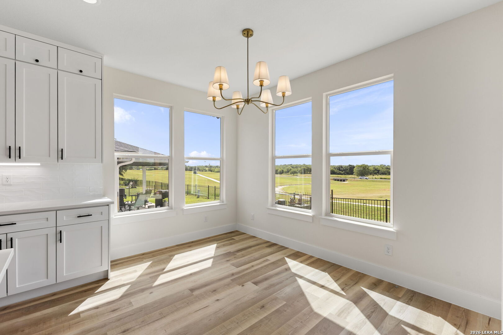 165 Whitewing Way Floresville TX 78114