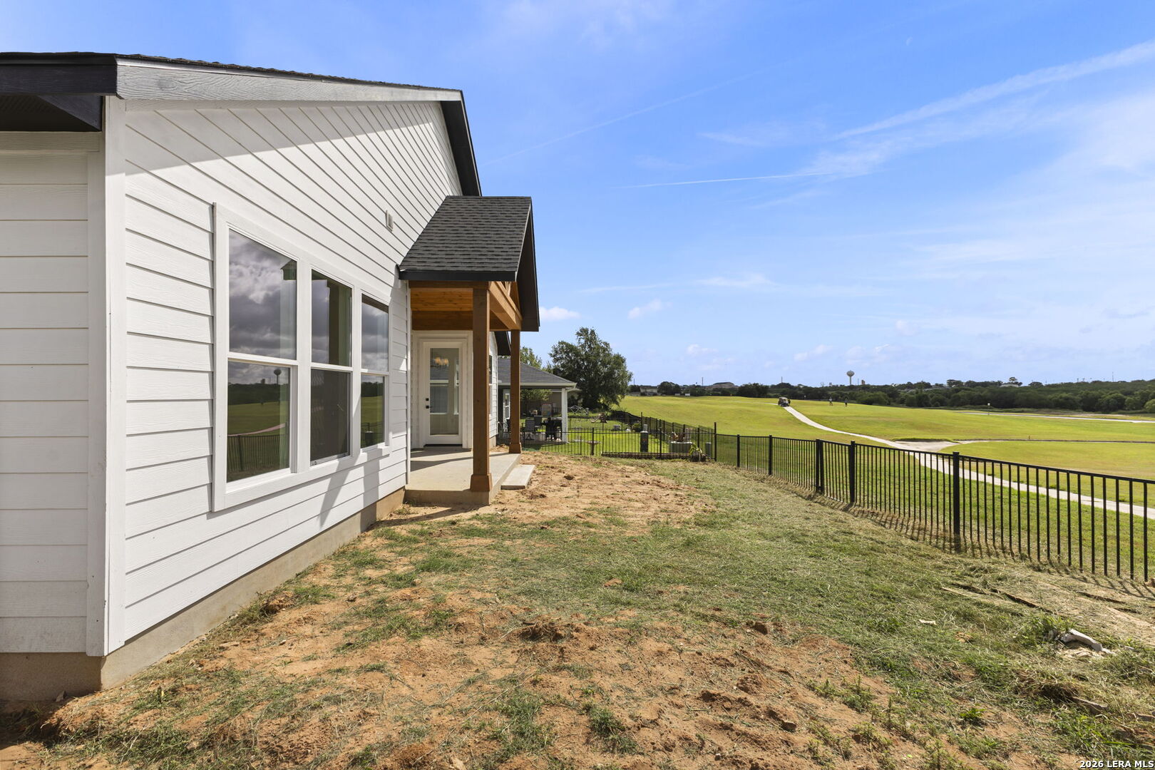 165 Whitewing Way Floresville TX 78114