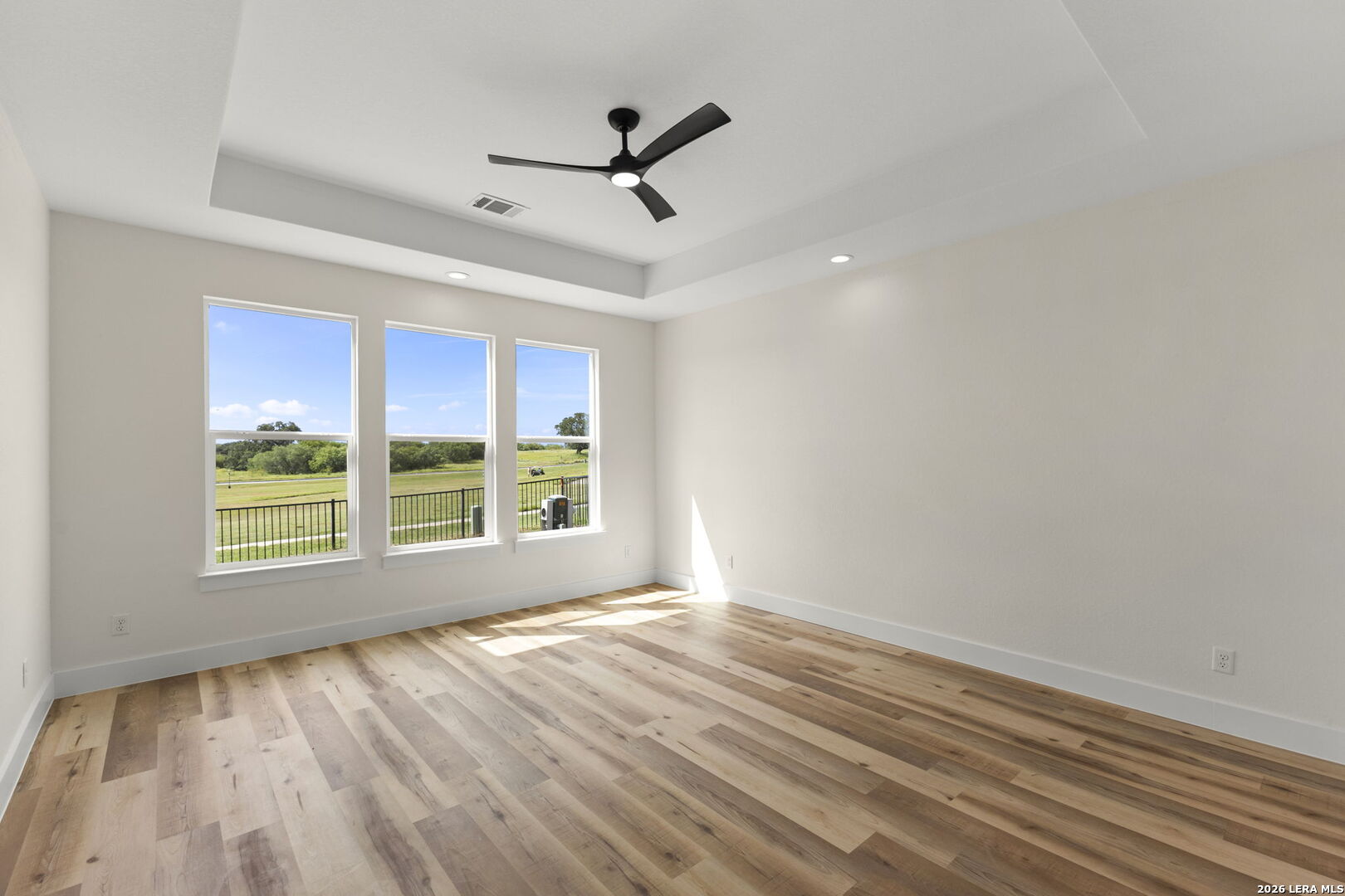 165 Whitewing Way Floresville TX 78114