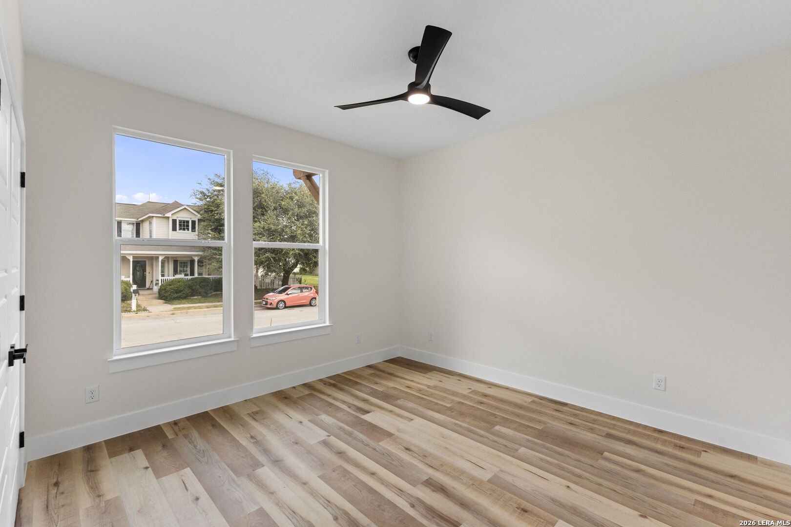 165 Whitewing Way Floresville TX 78114