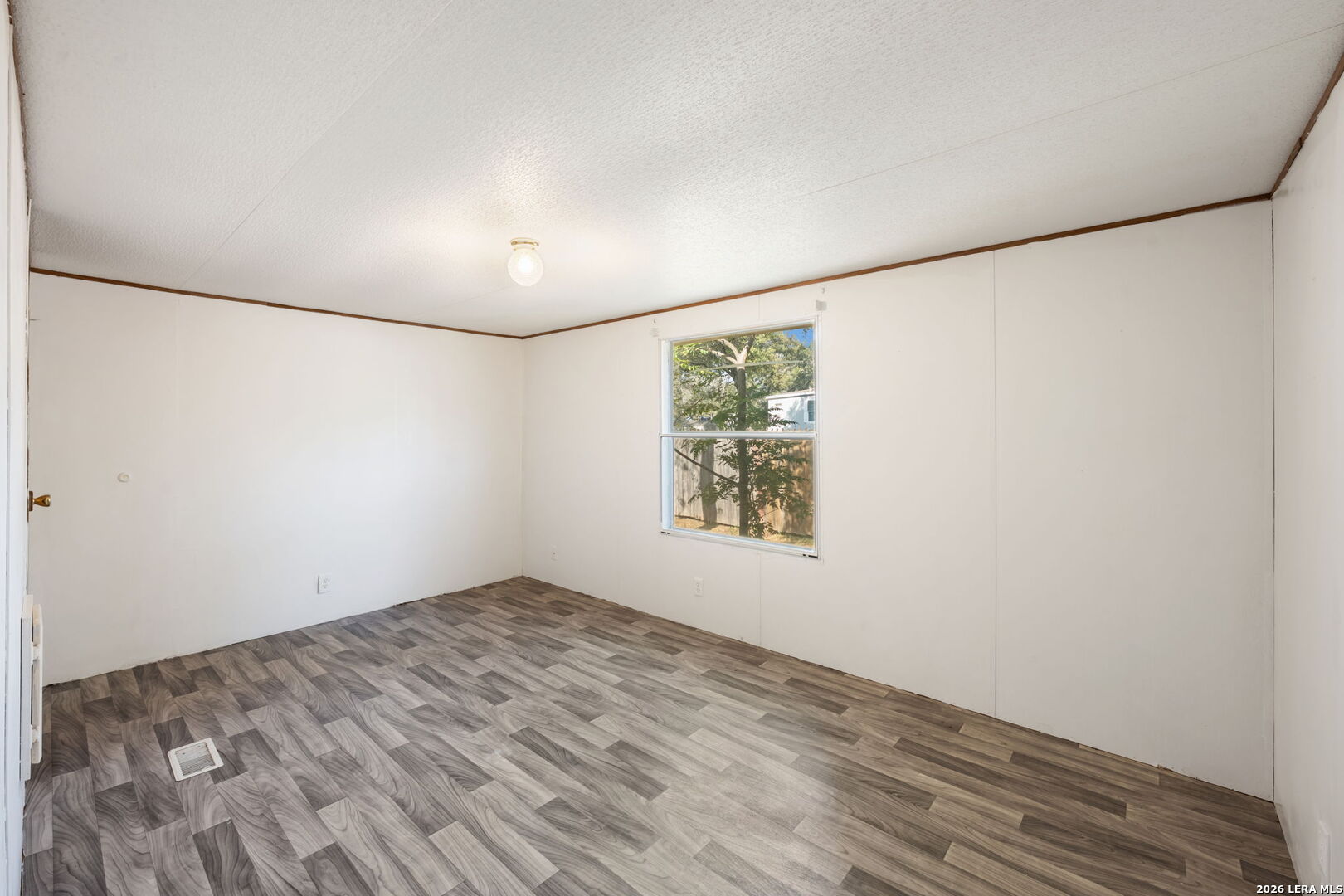4514 Indian Springs Drive Elmendorf TX 78112