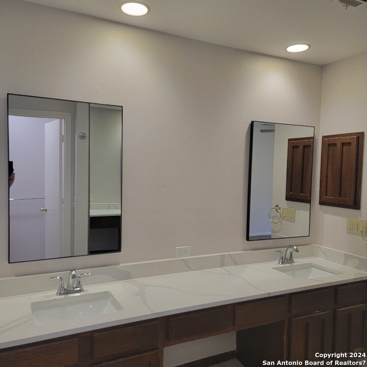 6310 Red Fox San Antonio TX 78247