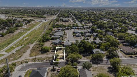 302 41st San Antonio TX 78237
