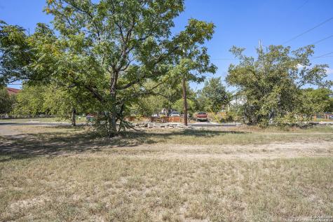 302 41st San Antonio TX 78237