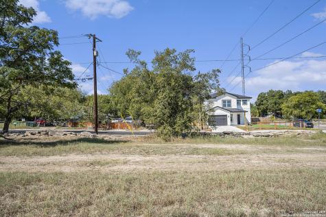 302 41st San Antonio TX 78237