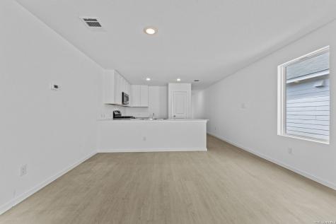 14907 Warwick Shire San Antonio TX 78254
