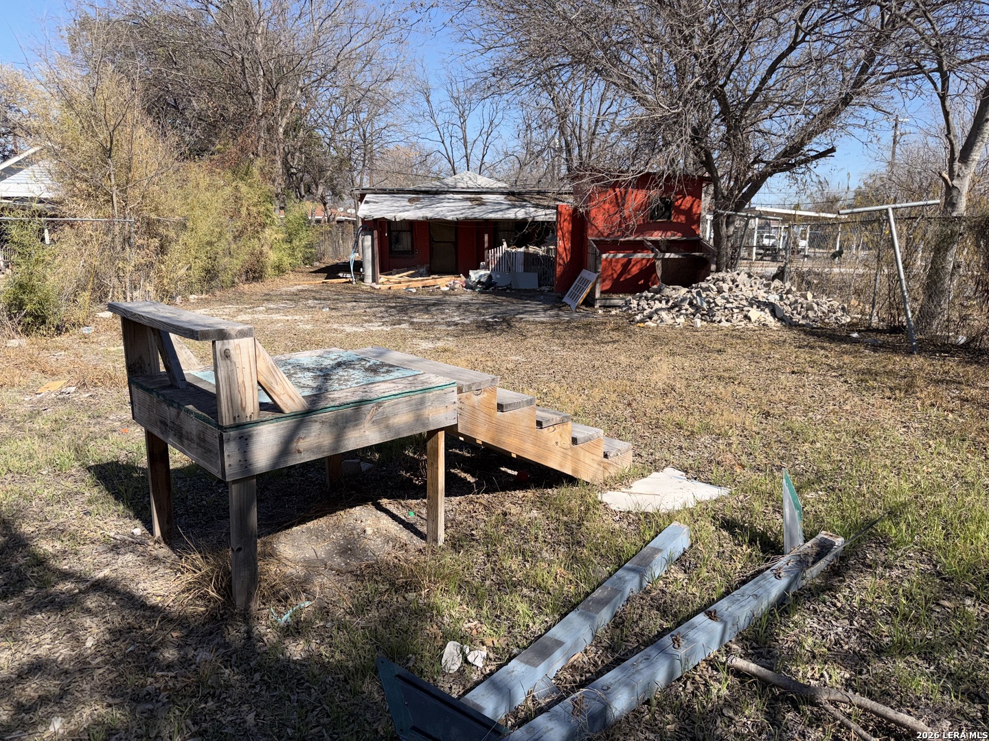 2106 El Paso Street San Antonio TX 78207