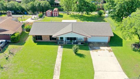 1619 Driftwood Drive Seguin TX 78155