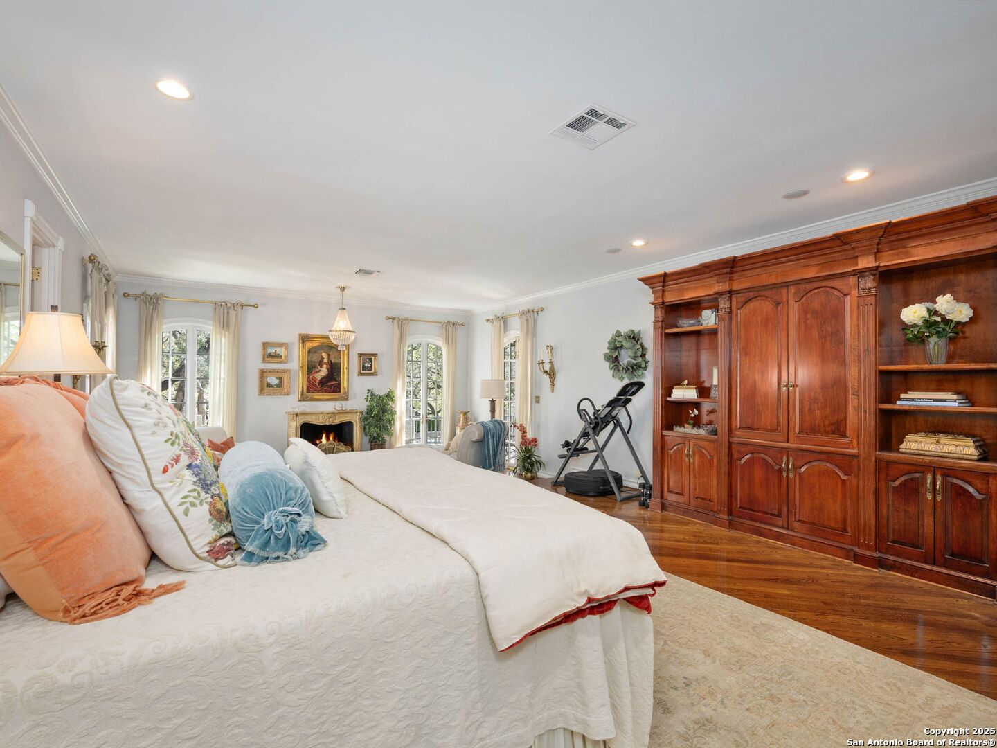 7 Lazy Hollow San Antonio TX 78230