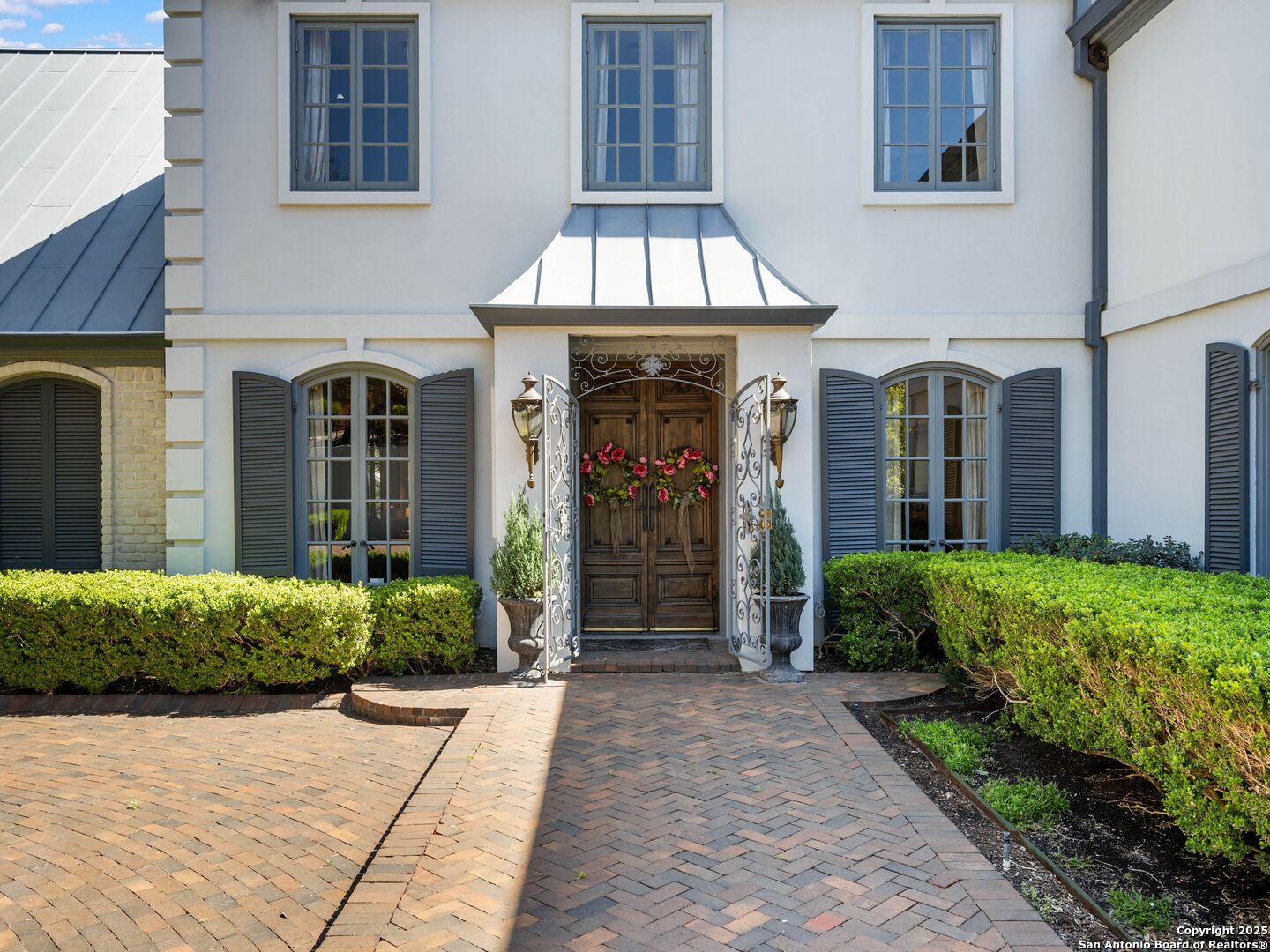 7 Lazy Hollow San Antonio TX 78230